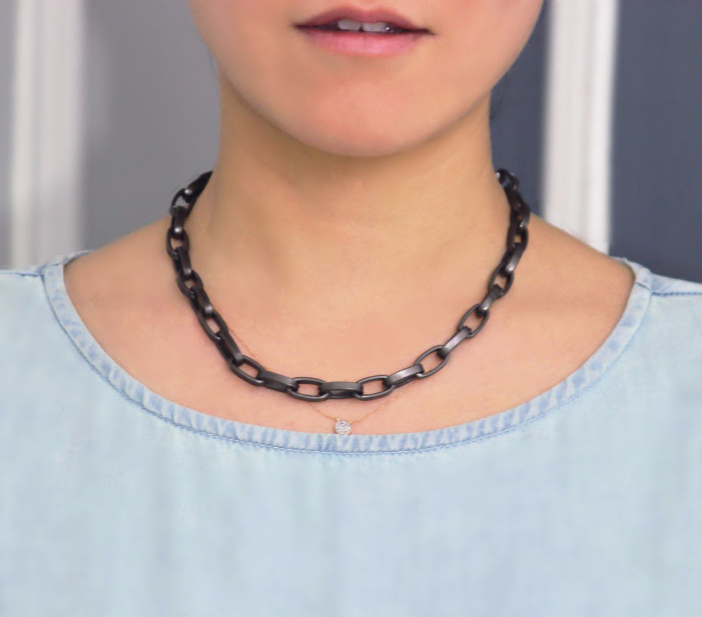 KLARA NECKLACE